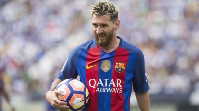 Barcelona goleó 4-0 a La Coruña, Messi volviò y a los 3 minutos hizo un gol